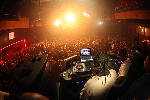 T-Pain_at_Rain_-_credit_Joe_Fury