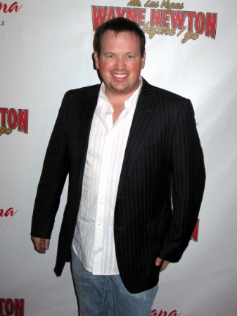 Nathan-Burton-Wayne-Newton-Tropicana2359