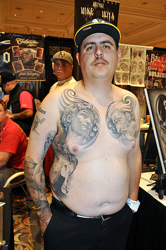 The_Biggest_Tattoo_Show_on_Earth_2012_16815