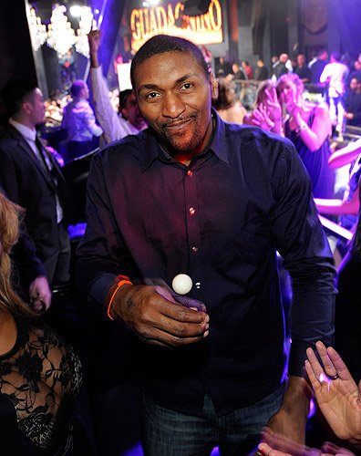 Ron_Artest_with_Sugar_Factory_couture_lollipop_inside_Chateau
