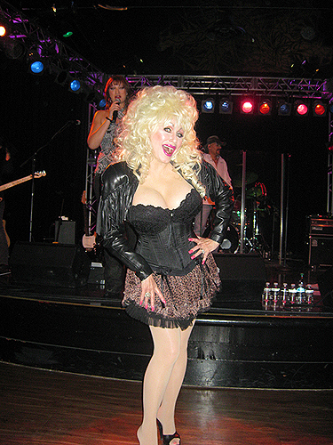 Legendary_Lookalike_Contest_001