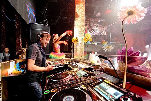 Benny_Benassi_TAO