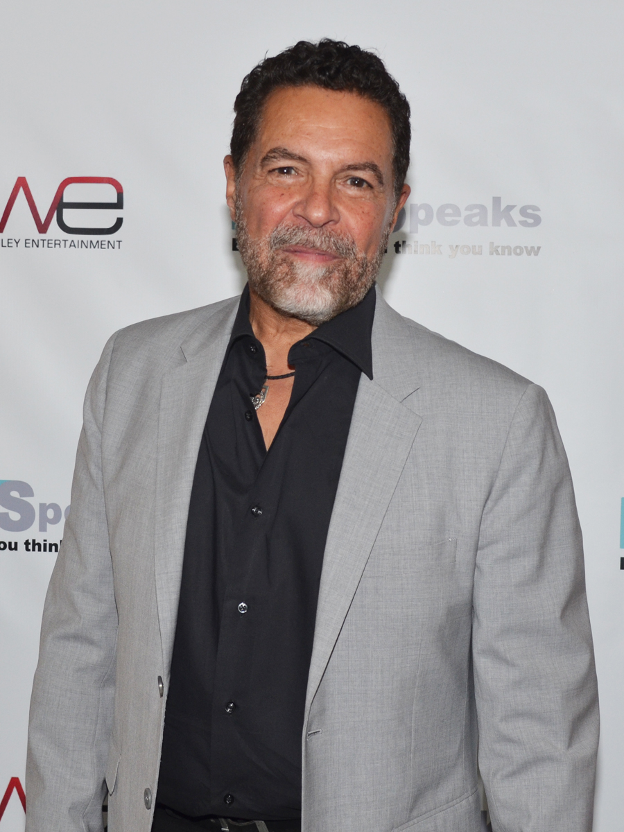 Clint Holmes EntSpeaks 65841