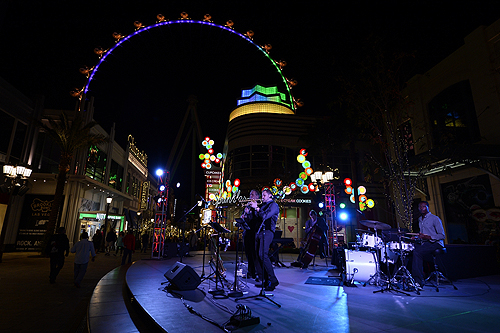 Mardi Gras Celebrations at The LINQ Credit BRYAN STEFFY 3