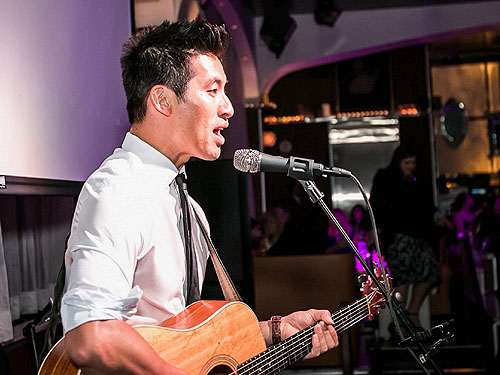 Daniel Park Performs at Girls Night Out