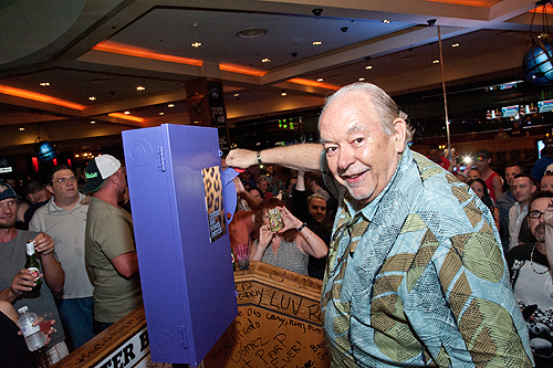 06.28.15 Robin Leach Center Bars Final Toast Party