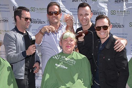 human-nature-cast-head-shaving